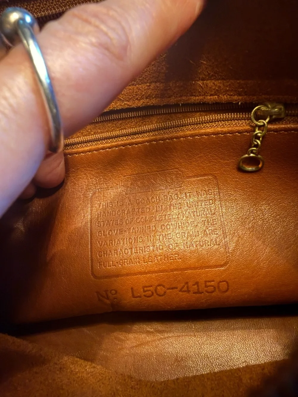 Coach vintage leather  saddle-style crossbody bag - Picture 16 of 16